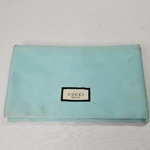 Gucci Beauty Light Blue Cosmetic Pouch With Magnetic Closure
